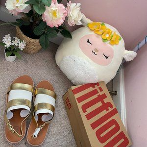 FitFlop Artisan Gold Leather Backstrap sandals Women Size 9 US metallic